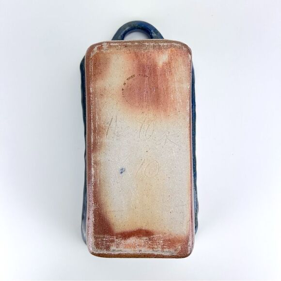 Salt of The Earth Stoneware Bakeware Pottery Guernsey Ohio Signed Blue Hearts - Picture 7 of 11